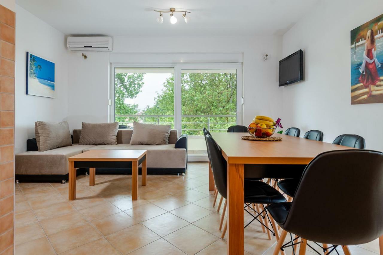 Mijo Apartman